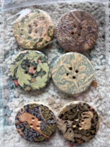 William morris buttons - 6, x