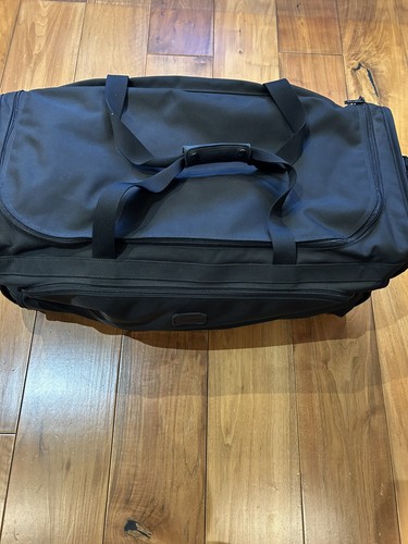 Tumi black nylon duffle bag - tumi,