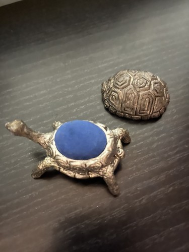 Pewter vintage tortoise pin - pewter,