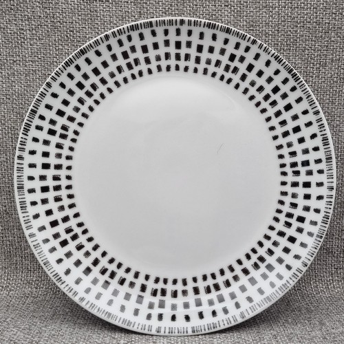 Next brooklyn black dots - brooklyn,