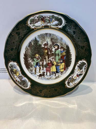 Spode bringing home the tree - spode,