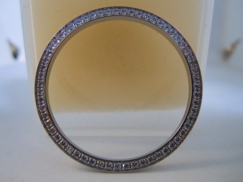 Stainless steel bezel - stainless,