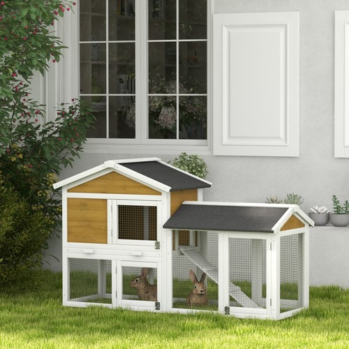 Wooden rabbit hutch - 58",