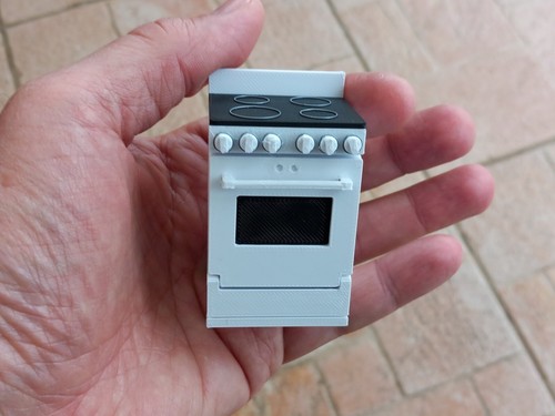 Dolls house cooker - dolls, 1:16