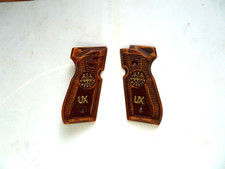 Replacement grips for Umarex