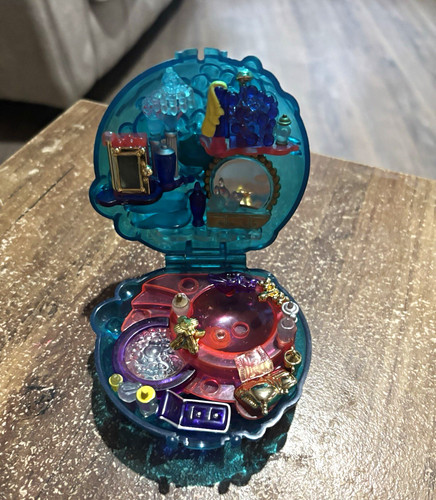 Polly pocket blue - pocket, compact
