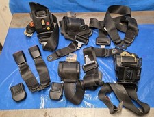 Ford Granada Mk3 Seat Belt Set