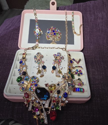 Costume jewellery art deco - jewellery,