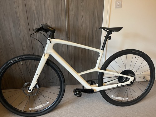 Specialized sirrus 0 - 6.0, full