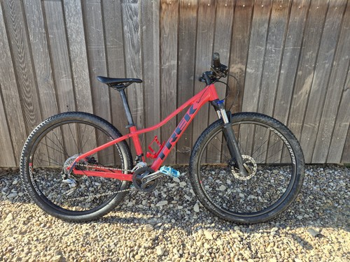 Trek marlin mountain bike - trek,