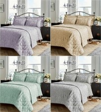 Savoy Jacquard Luxurious Duvet
