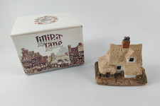 LILLIPUT LANE Clare Cottage