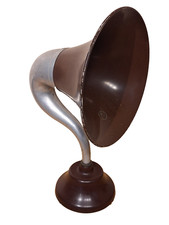Antique BTH Brown 14" Horn