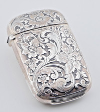 FINE LARGE CURVED FANCY