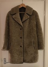 Size 14 Hea Tona sheep skin