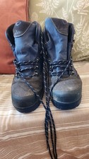 Men's Brasher Walking Boots Size 10.5 U.K.  Blue, Gor-Tex. Great Solid Condition