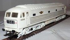 SILVER FOX OO GAUGE LION