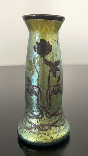 Antique loetz green iridescent - green,