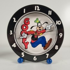 Vintage Disney Goofy Backwards Clock - 90's