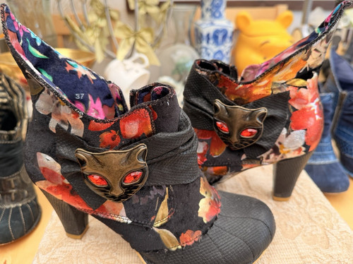 Irregular choice miaow cat - miaow,