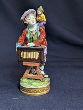 VOLKSTEDT Figurine STREET