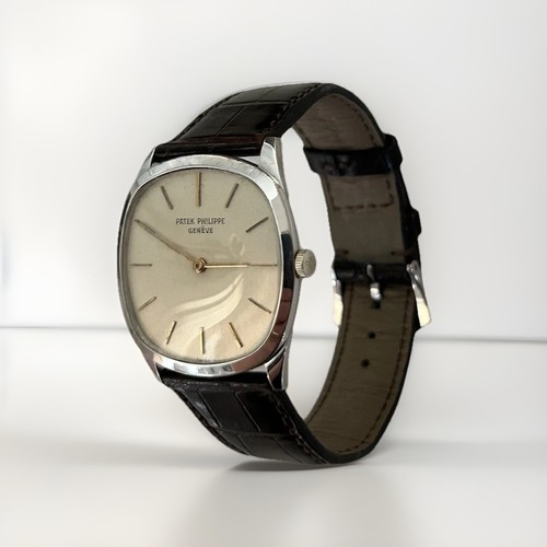 Patek philippe golden - patek, ellipse