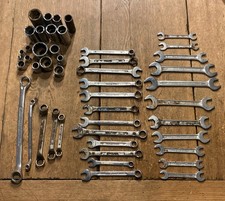 VINTAGE JOBLOT OF DRAPER