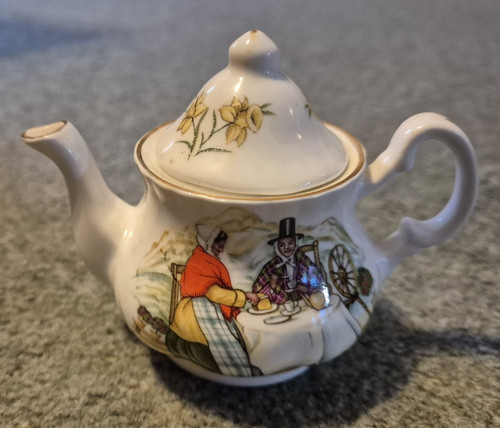 Vintage miniature tea pot - tea,