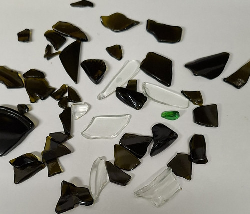 Mixed glass mosaic pieces - mixed,