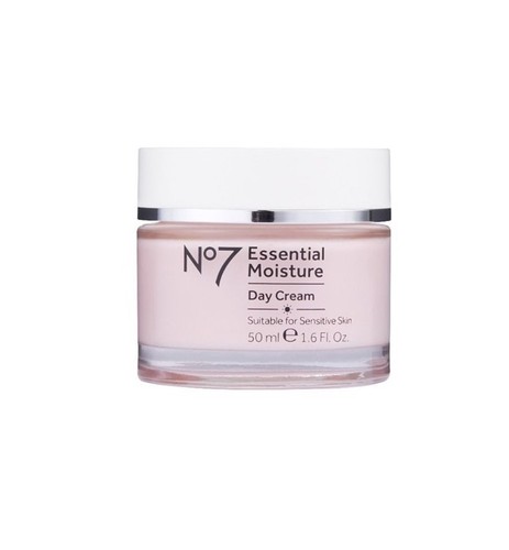 No7 essential moisture day - essential,