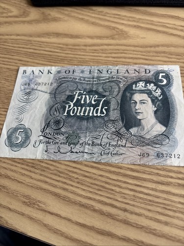 Old bank england 5 - bank,