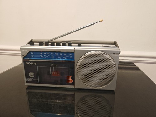 Sony cfm 100l radio - cfm-100l, tape