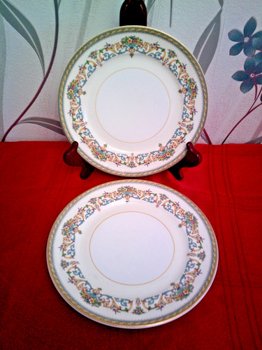 Aynsley henley salad - -,