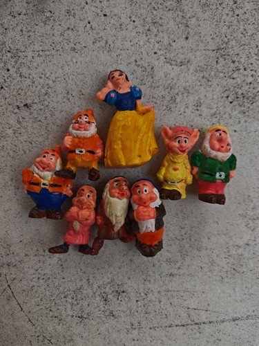 Vintage snow white and - snow,