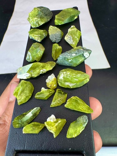173 carats natural - 173,