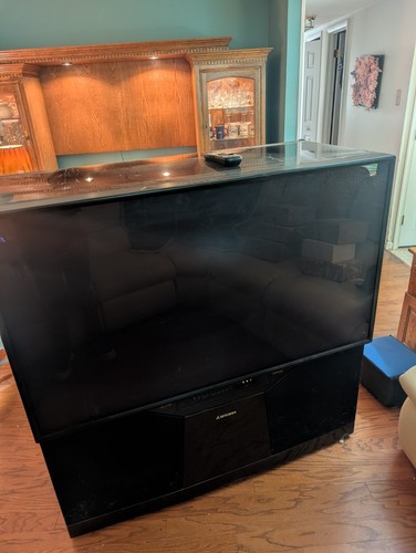 Mitsubishi big screen - big,