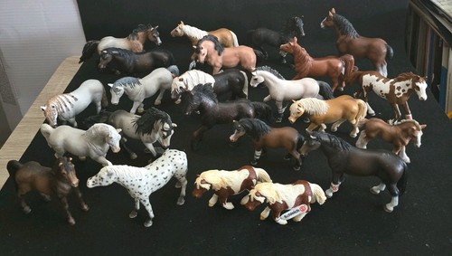 Job lot schleich toy - of,