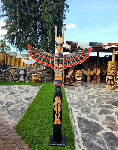 Totem pole wood - pole, garden-home