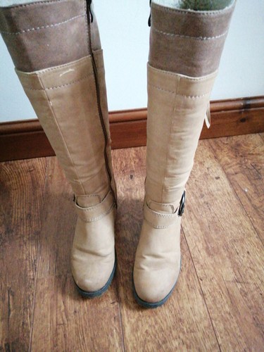 Ladies knee high - knee,