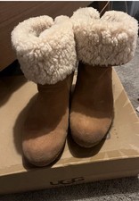 UGG® AUSTRALIA LYNNEA