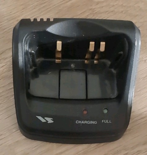 Yaesu charge dock - charge, cd-15a