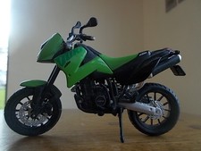 Green KTM DUKE 11 1/18th