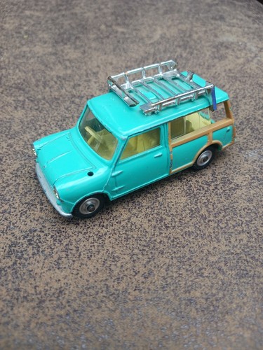 Corgi toys 485 austin - #485, mini
