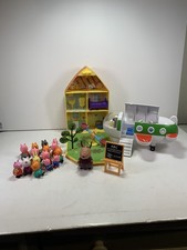 Peppa Pig Toy Bundle House with accessories peppas jet and figures bundle x17