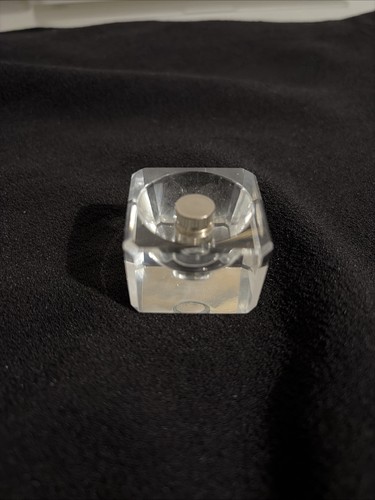 Crystal led display - crystal, base