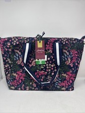 Joules Weekend Bag With Toiletries Gift Set Navy Floral Travel Tote Bag NWT