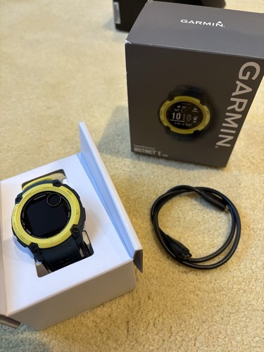 Garmin instinct smartwatch - e,