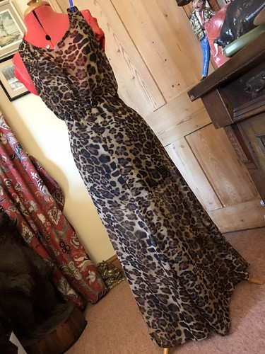 Beautiful leopard print - leopard,
