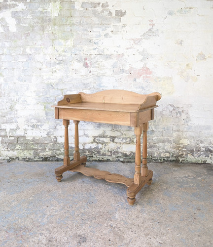 Antique stripped pine - antique,