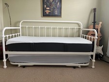 Feather & Black Oliver Day Bed